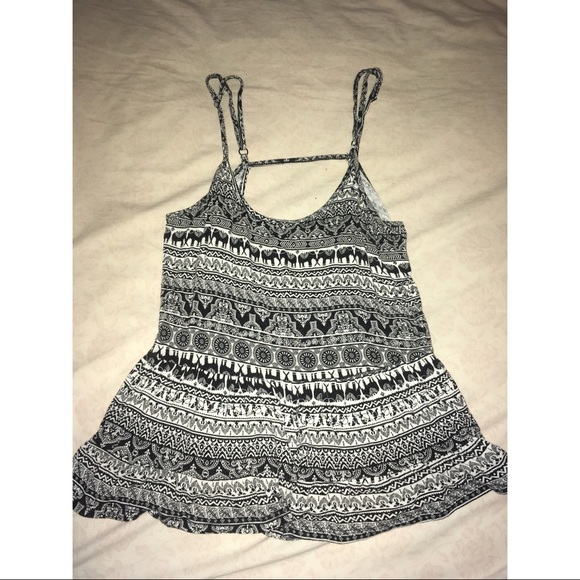 Tobi Tops - Tobi elephant tank top (medium) Tobi Tops - Tobi elephant tank top (medium)